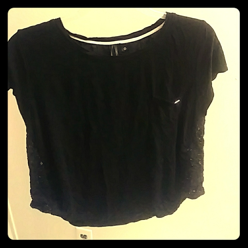 Black crop top